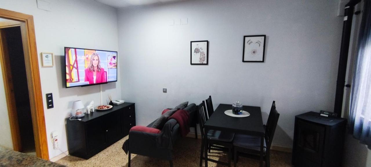 Apartamento Entero Con Terraza En El Centro De Rubí Dış mekan fotoğraf